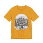 I Like Mountains And 3 People T-Shirt